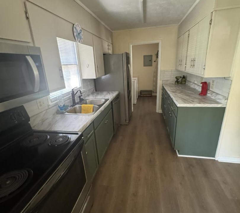 Photo of Kitchen in Fort Mc Clellan
