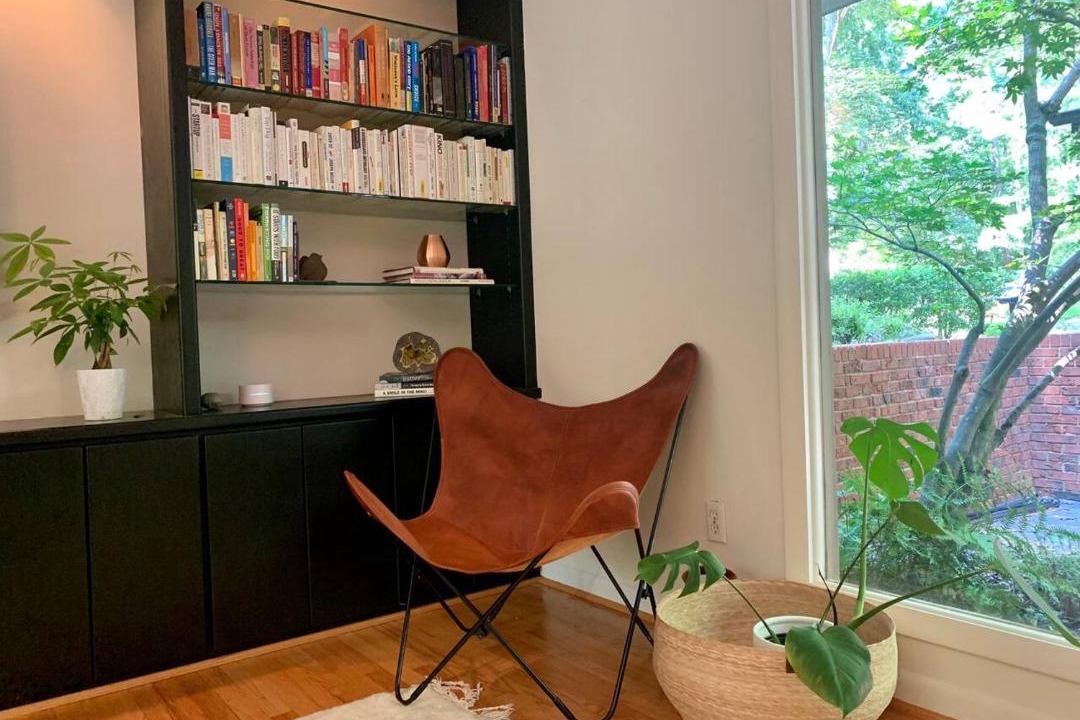 Photo of Livingroom in Chapel Hill