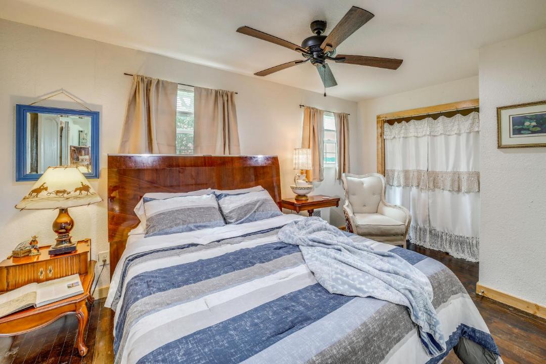 Photo of Bedroom in Foyil