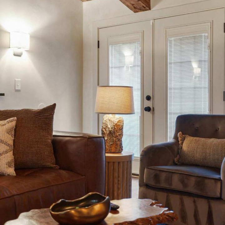 Photo of Livingroom in Mesa Park