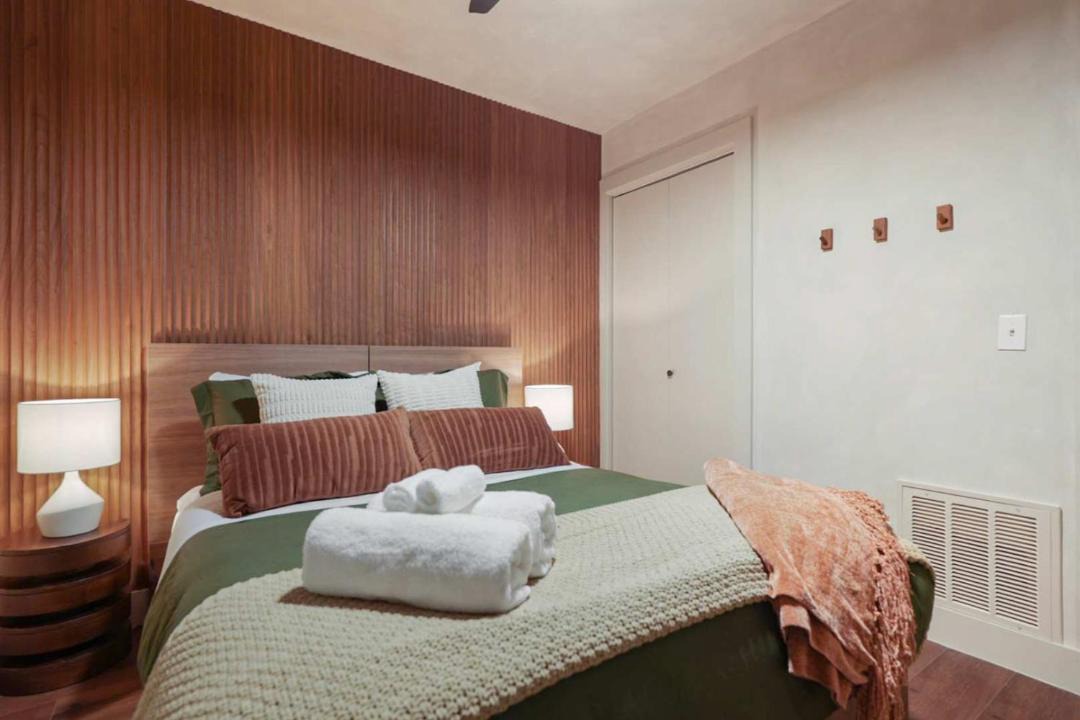 Photo of Bedroom in Mesa Park