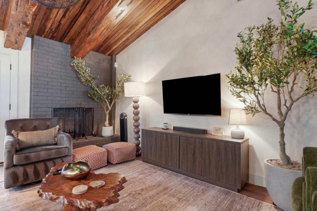 Photo of Livingroom in Mesa Park