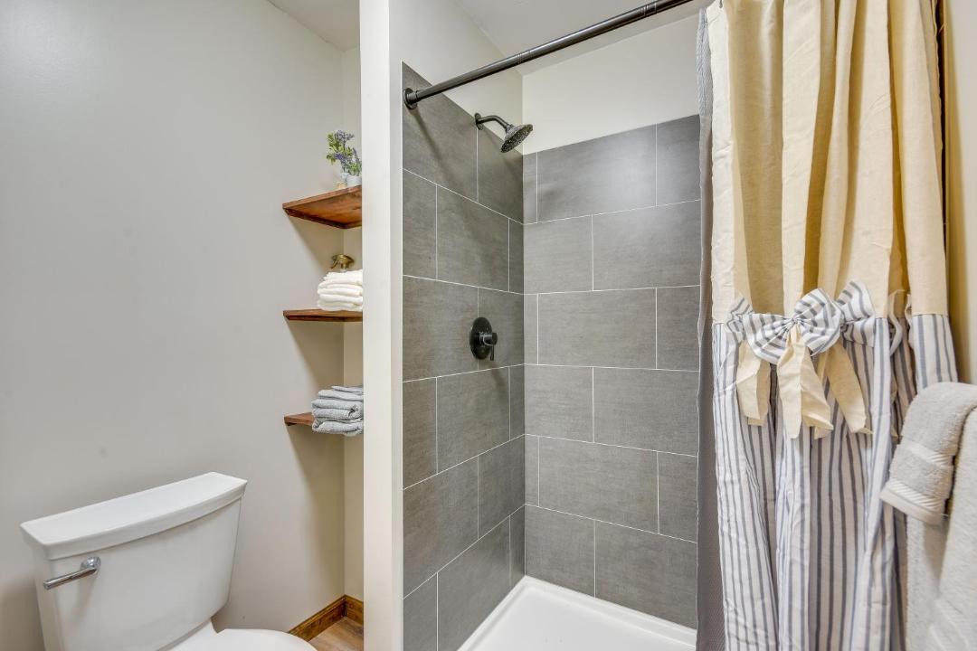 Photo of Bathroom in Fulton