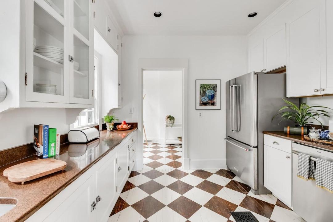 Photo of Kitchen in Jefferson Park Avenue