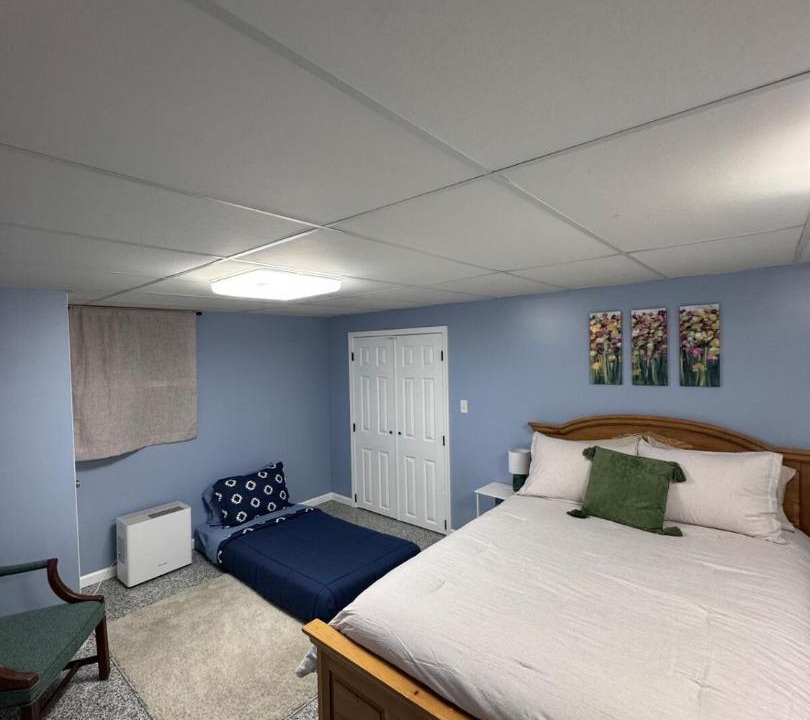 Photo of Bedroom in Hannibal