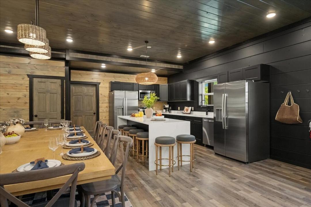 Photo of Kitchen in Gatlinburg - Pigeon Forge