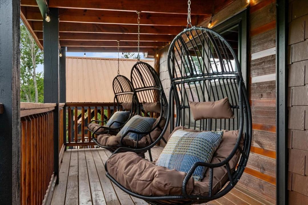 Photo of Patio Balcony in Gatlinburg - Pigeon Forge