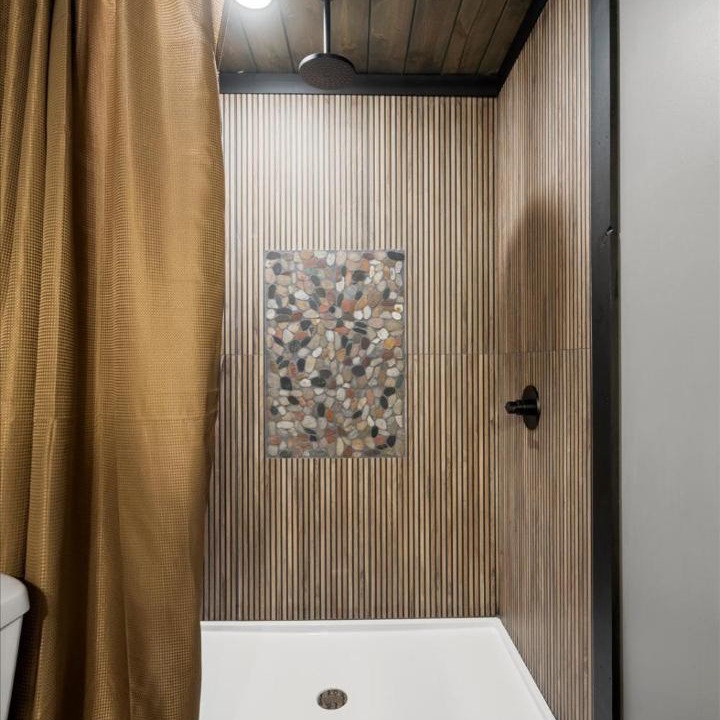 Photo of Bathroom in Gatlinburg - Pigeon Forge