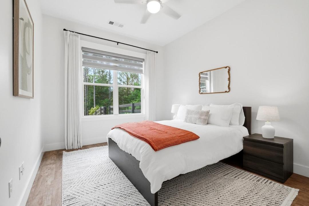 Photo of Bedroom in Tate