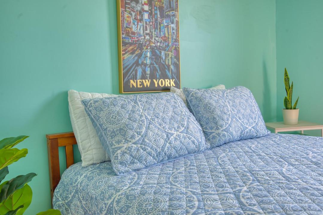 Photo of Bedroom in Ditmas Park