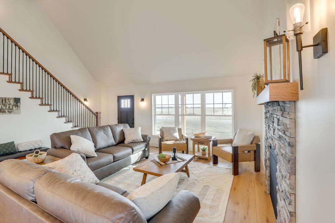 Photo of Livingroom in Pierre