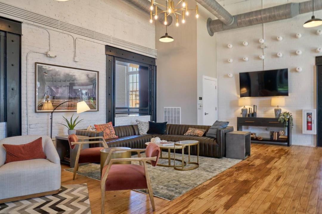 Photo of Livingroom in Clayton
