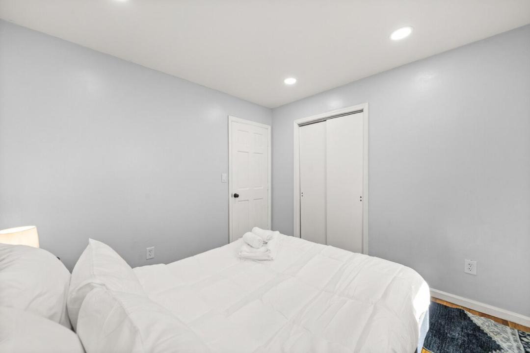 Photo of Bedroom in Constable Hook