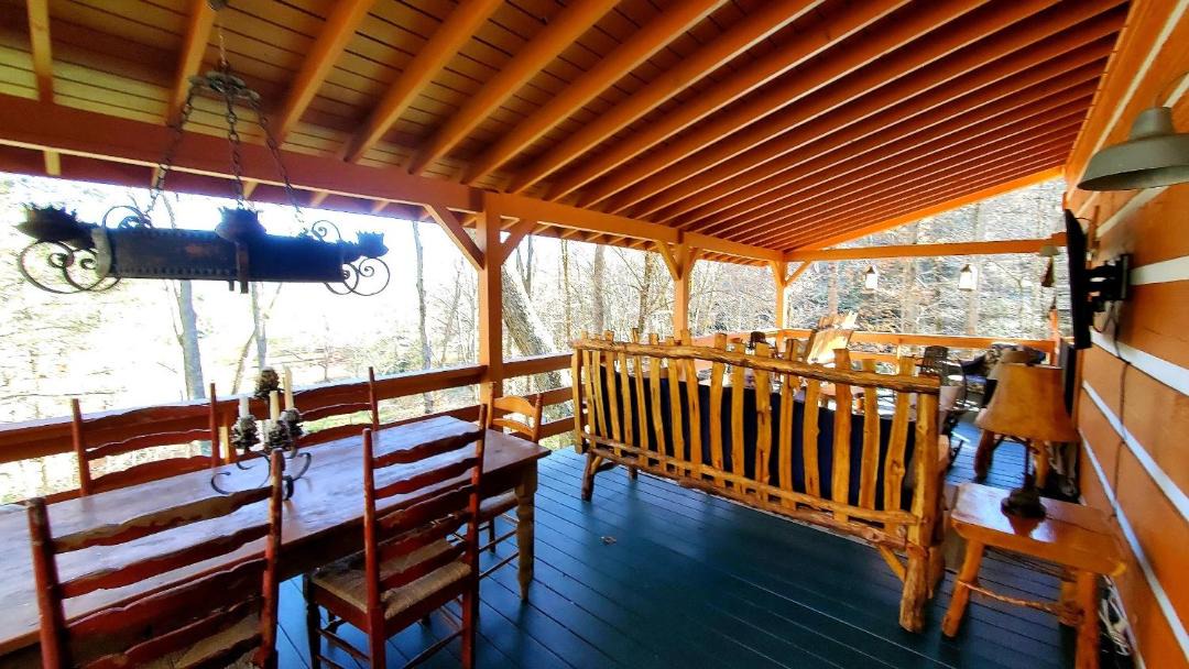 Photo of Patio Balcony in Sugar Grove