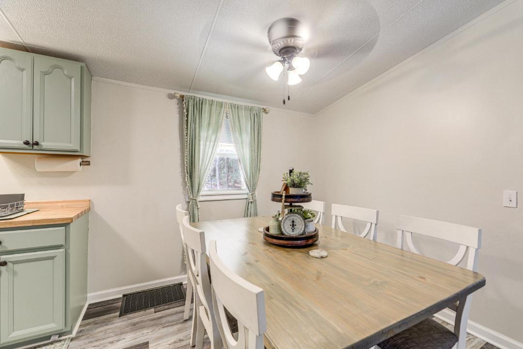Photo of Kitchen in McCutcheon Field