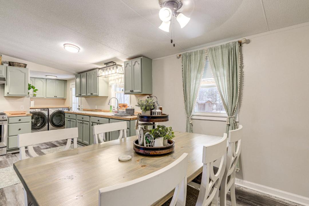 Photo of Kitchen in McCutcheon Field