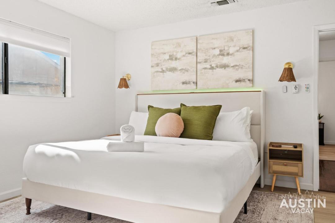 Photo of Bedroom in Mesa Park