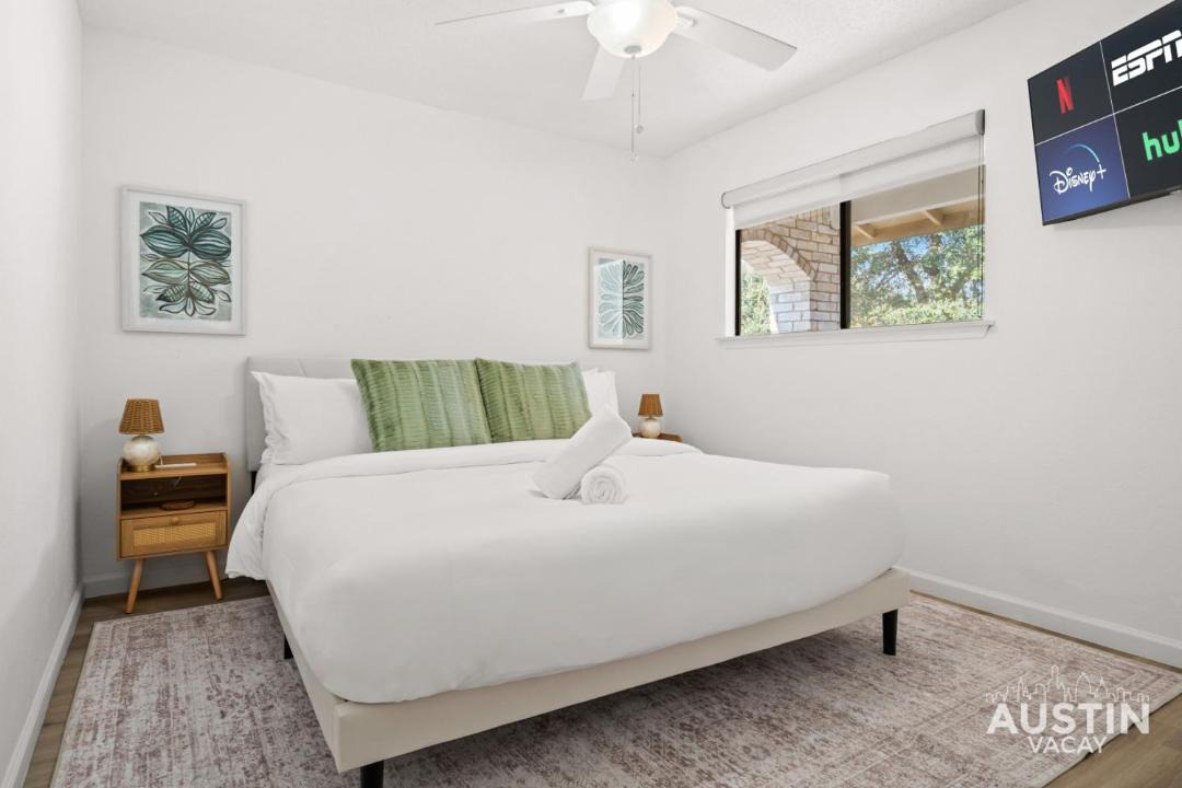 Photo of Bedroom in Mesa Park