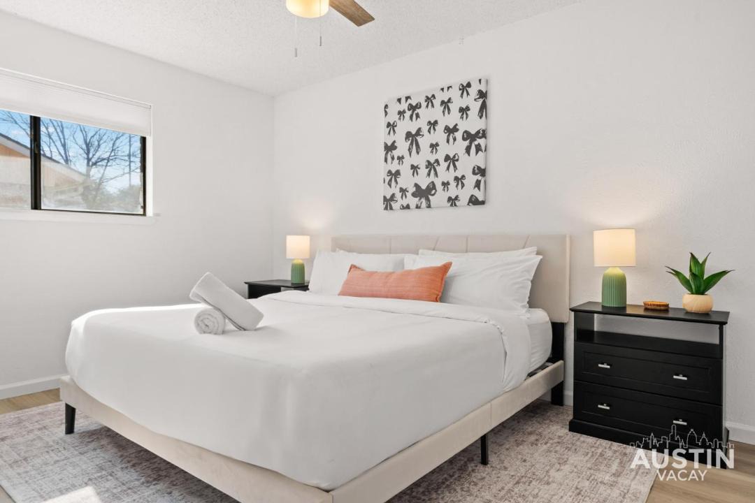 Photo of Bedroom in Mesa Park