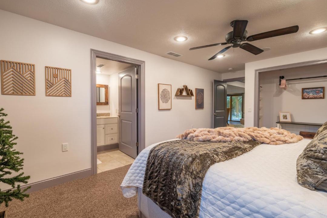 Photo of Bedroom in Orange Prairie