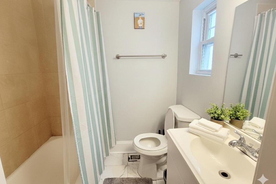 Photo of Bathroom in Downtown Baltimore