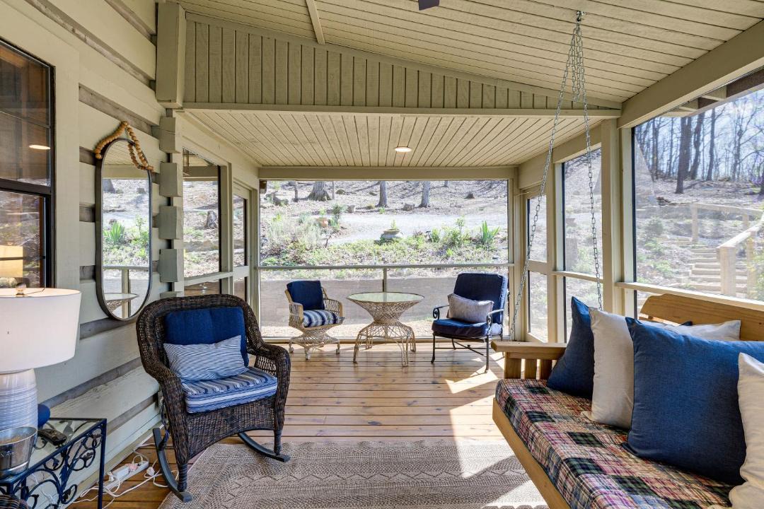 Photo of Patio Balcony in Fort Payne