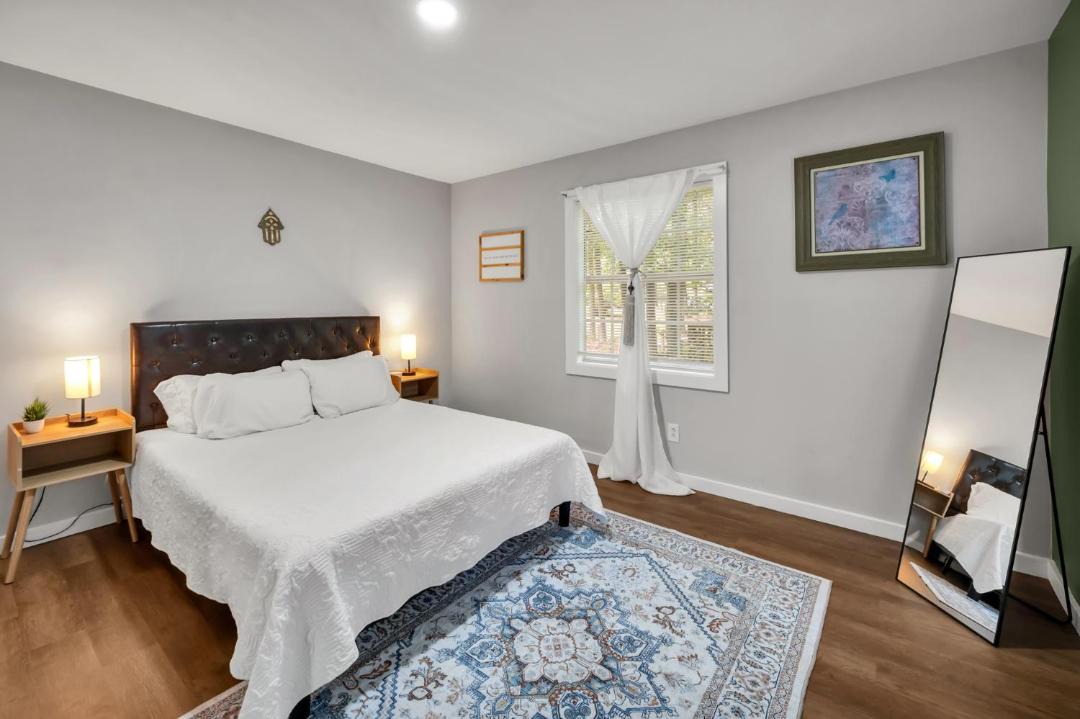 Photo of Bedroom in Bynum