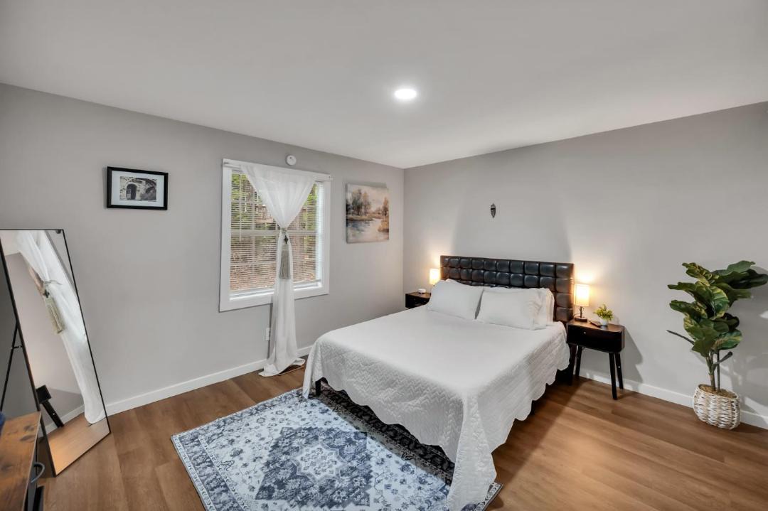 Photo of Bedroom in Bynum