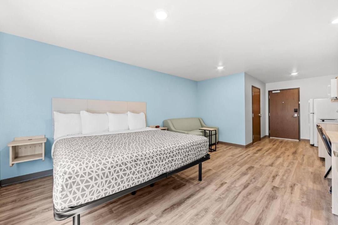 Photo of Bedroom in Oak Ridge