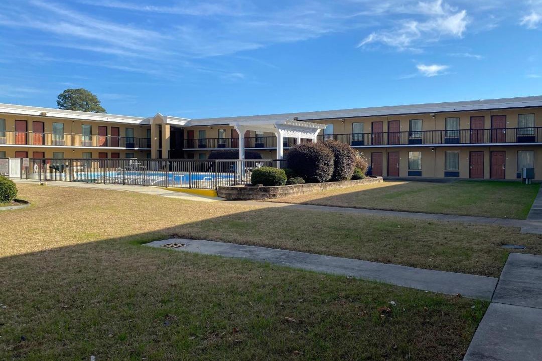 Photo of Others in Elizabeth City