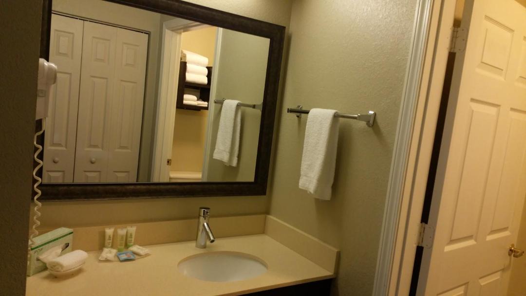 Photo of Bathroom in Oakbrook Terrace