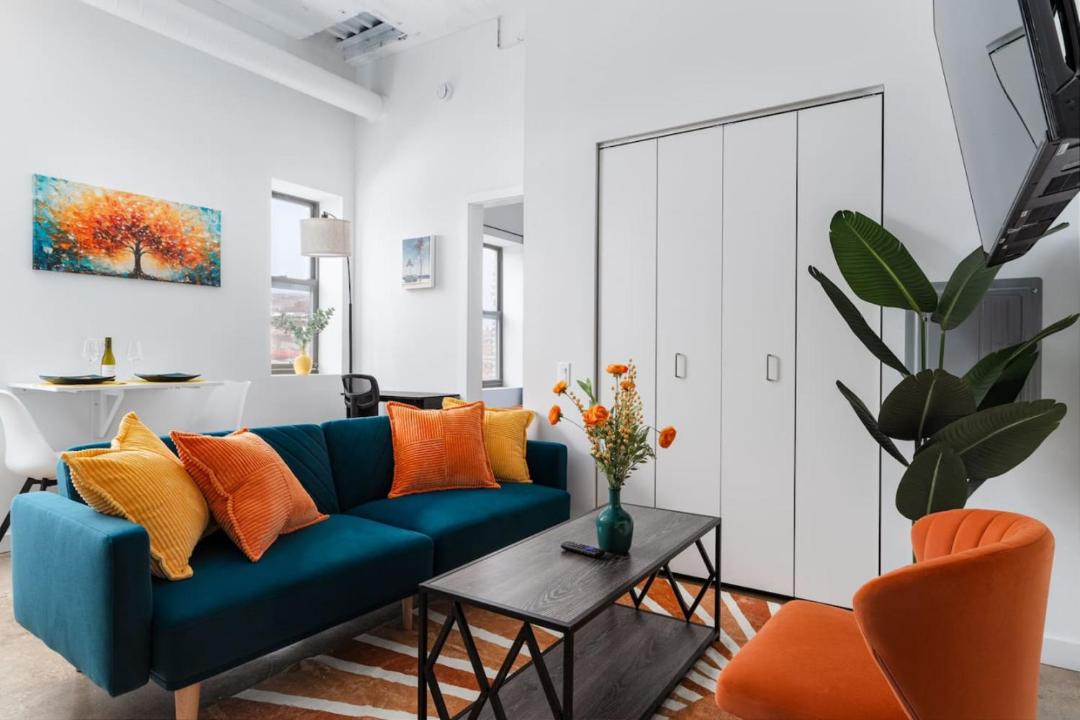 Photo of Livingroom in Uptown