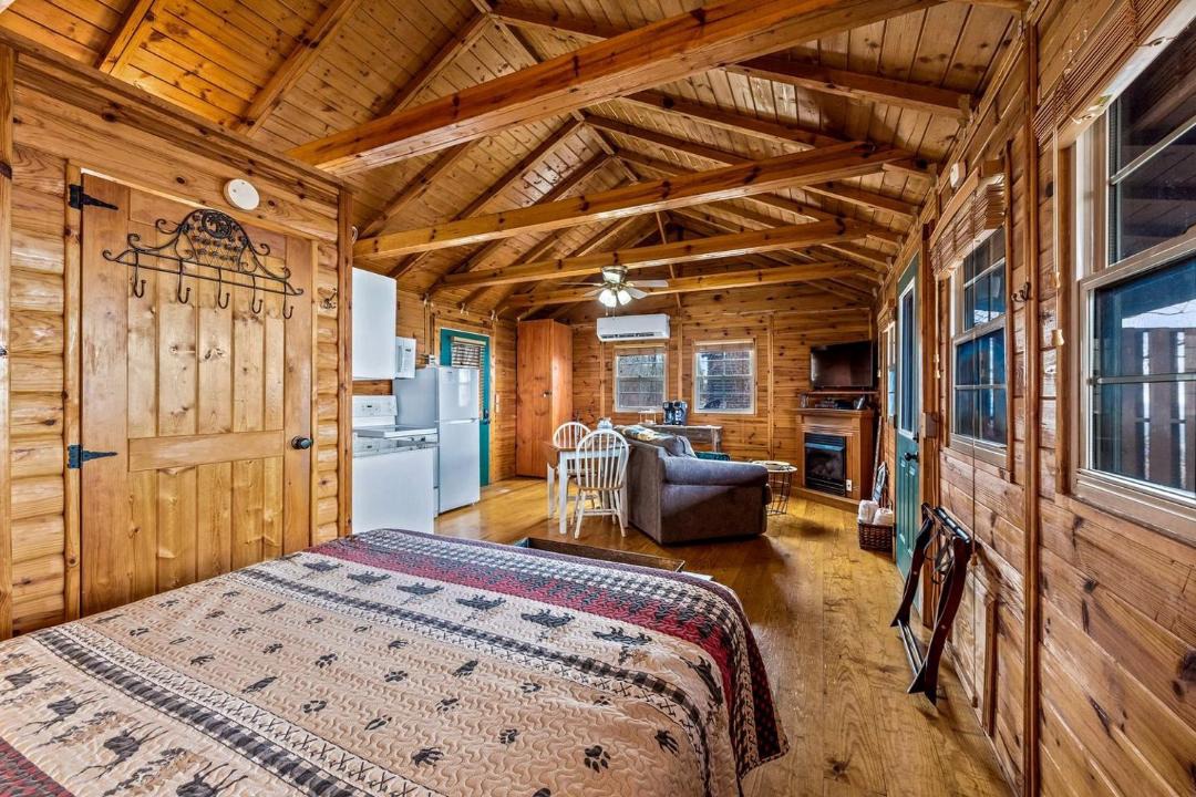 Photo of Bedroom in Valley Head