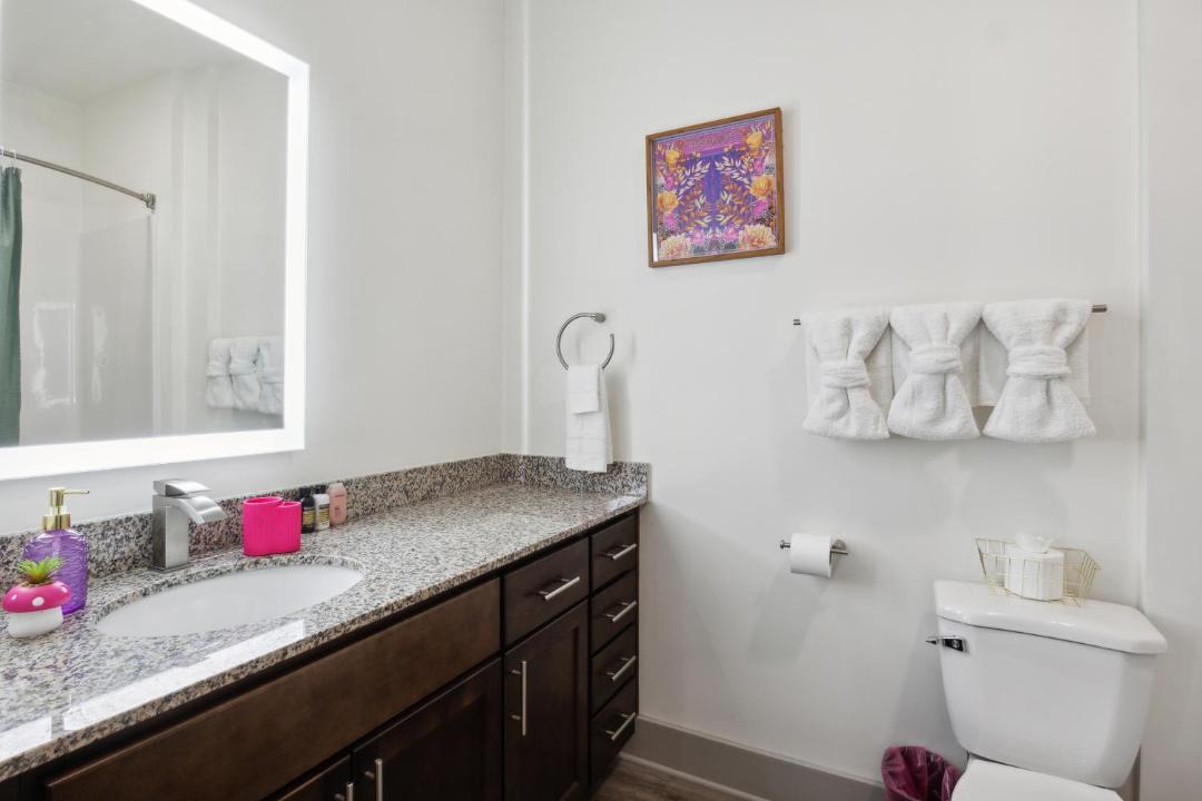 Photo of Bathroom in Farragut