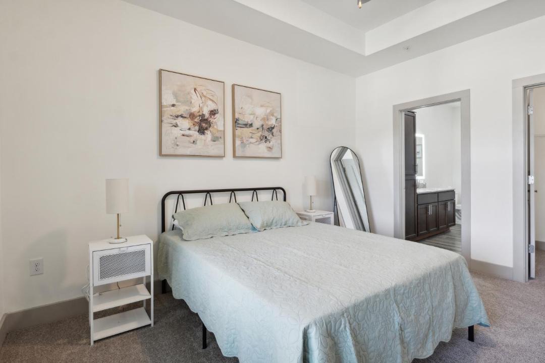 Photo of Bedroom in Farragut