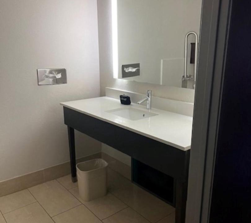 Photo of Bathroom in Fort Payne