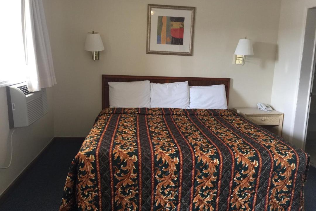 Photo of Bedroom in McCutcheon Field