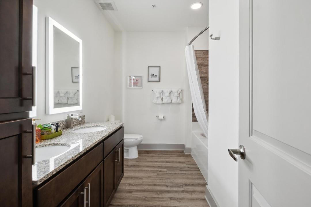 Photo of Bathroom in Farragut