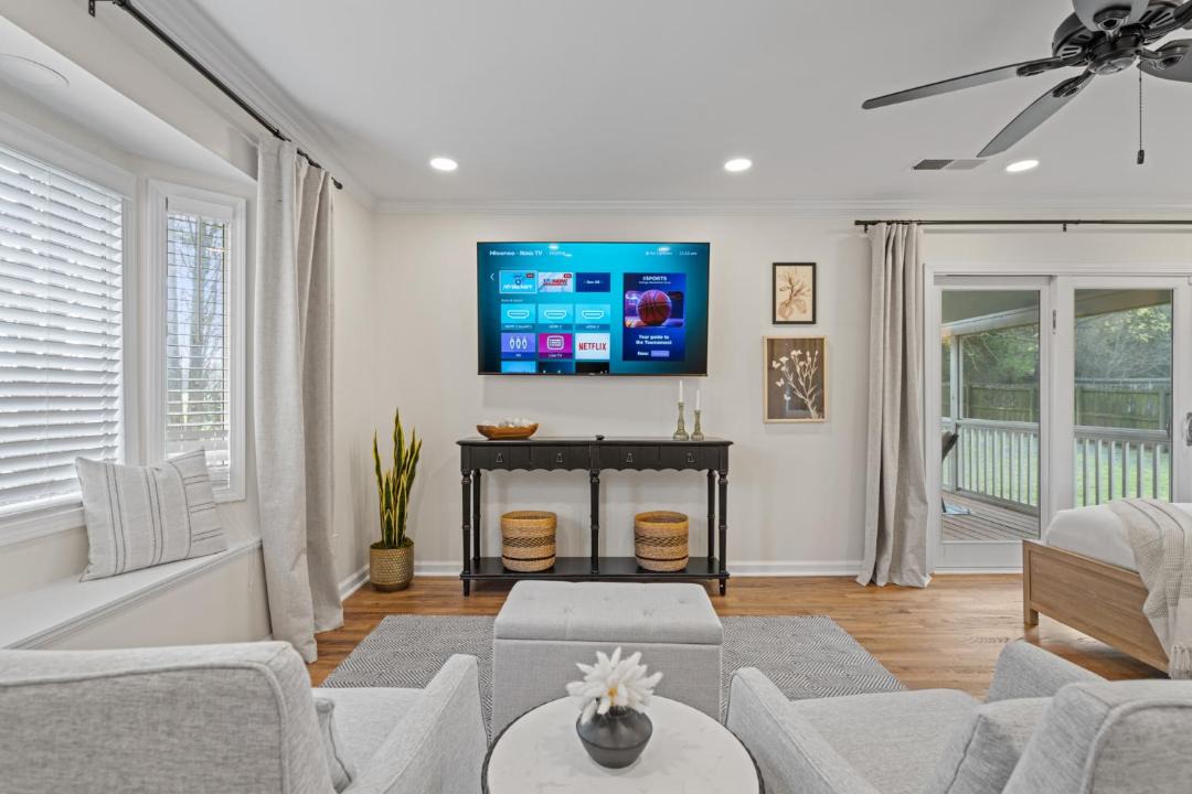 Photo of Livingroom in Euharlee