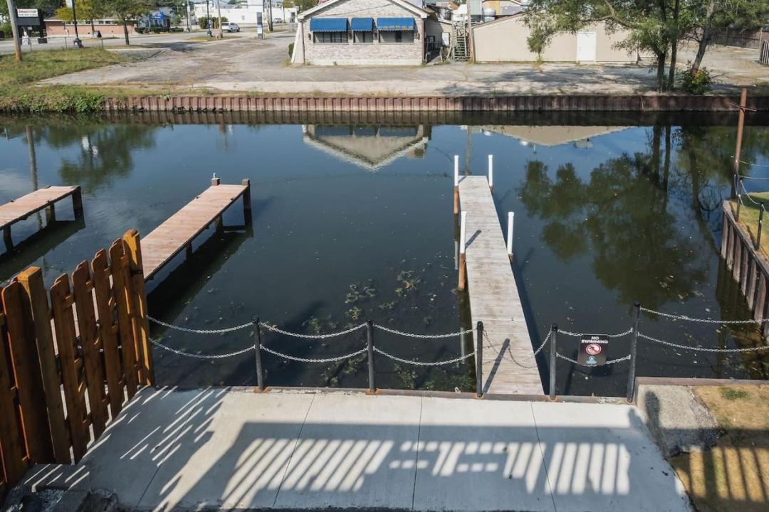 Photo of Others in Fox Lake