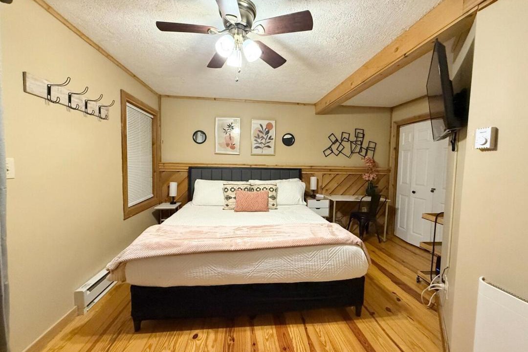 Photo of Bedroom in Mill Ridge