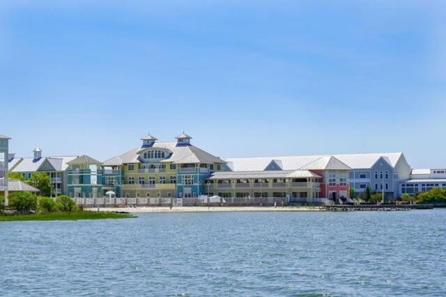 Photo of Buildings in Sunset Island