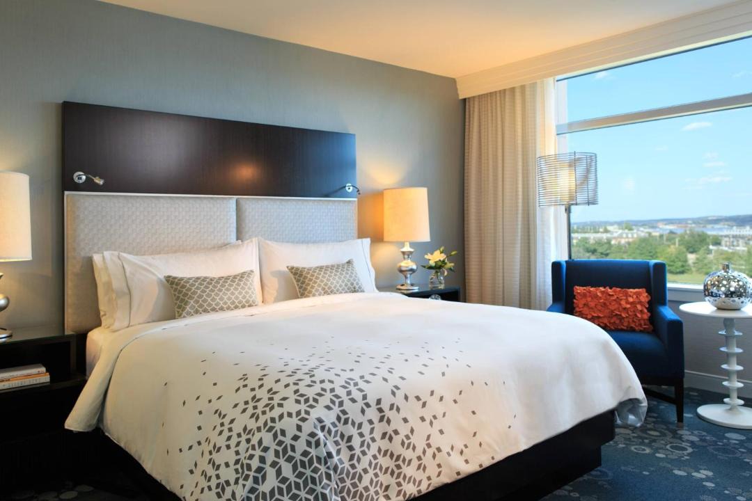 Photo of Bedroom in Crystal City