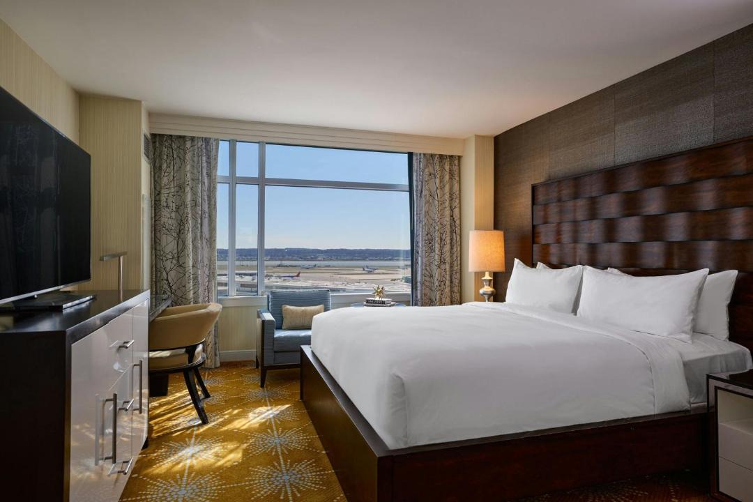 Photo of Bedroom in Crystal City