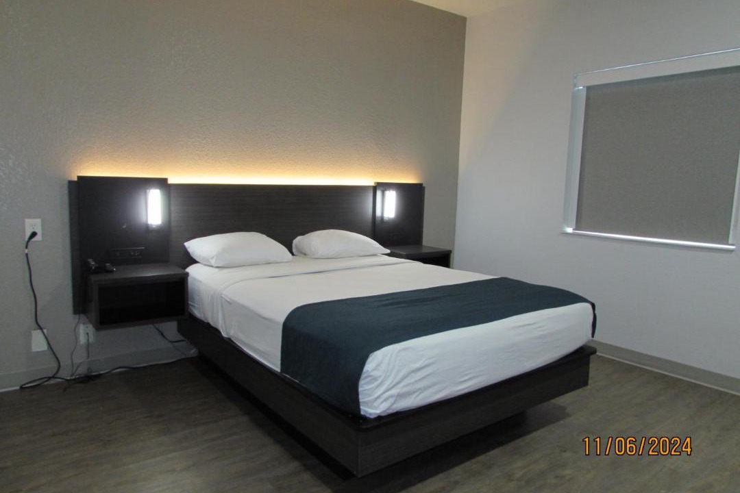 Photo of Bedroom in West Des Moines