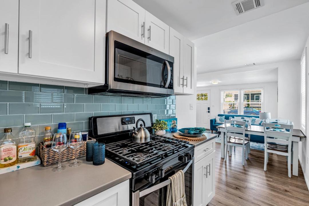 Photo of Kitchen in Wall