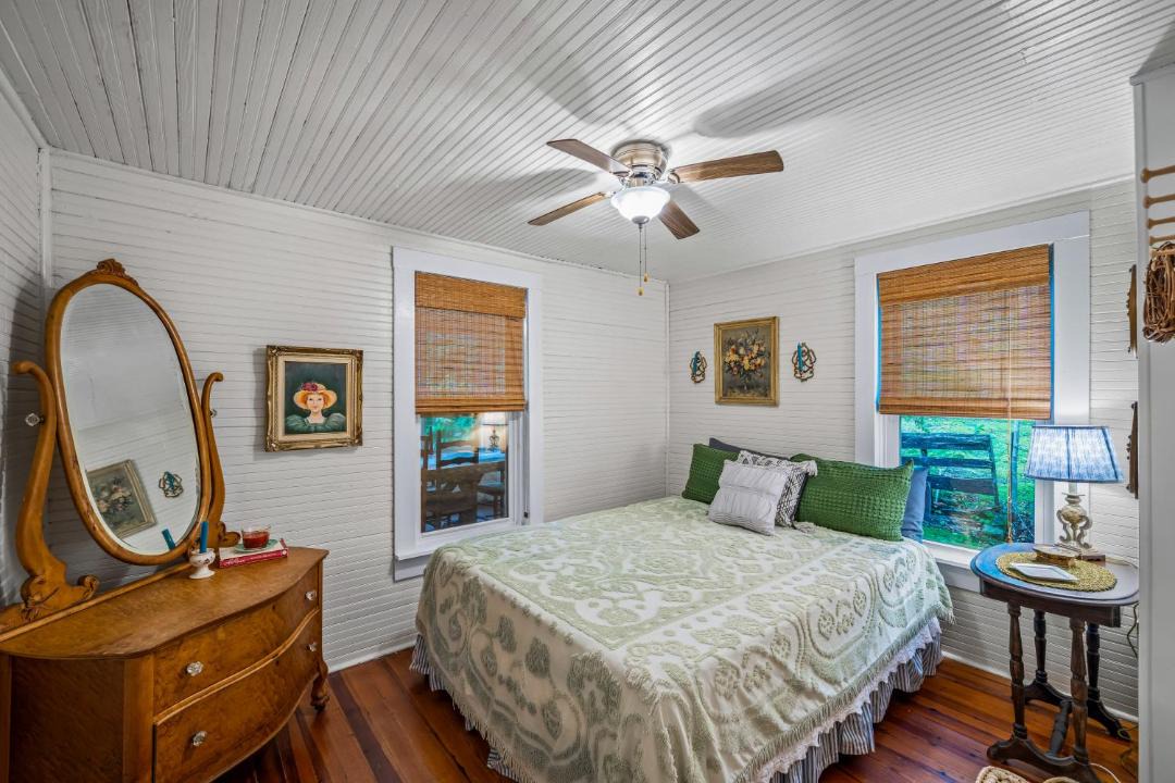 Photo of Bedroom in Cloudland