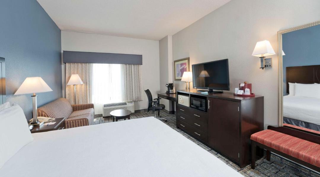 Photo of Bedroom in Downtown Baltimore