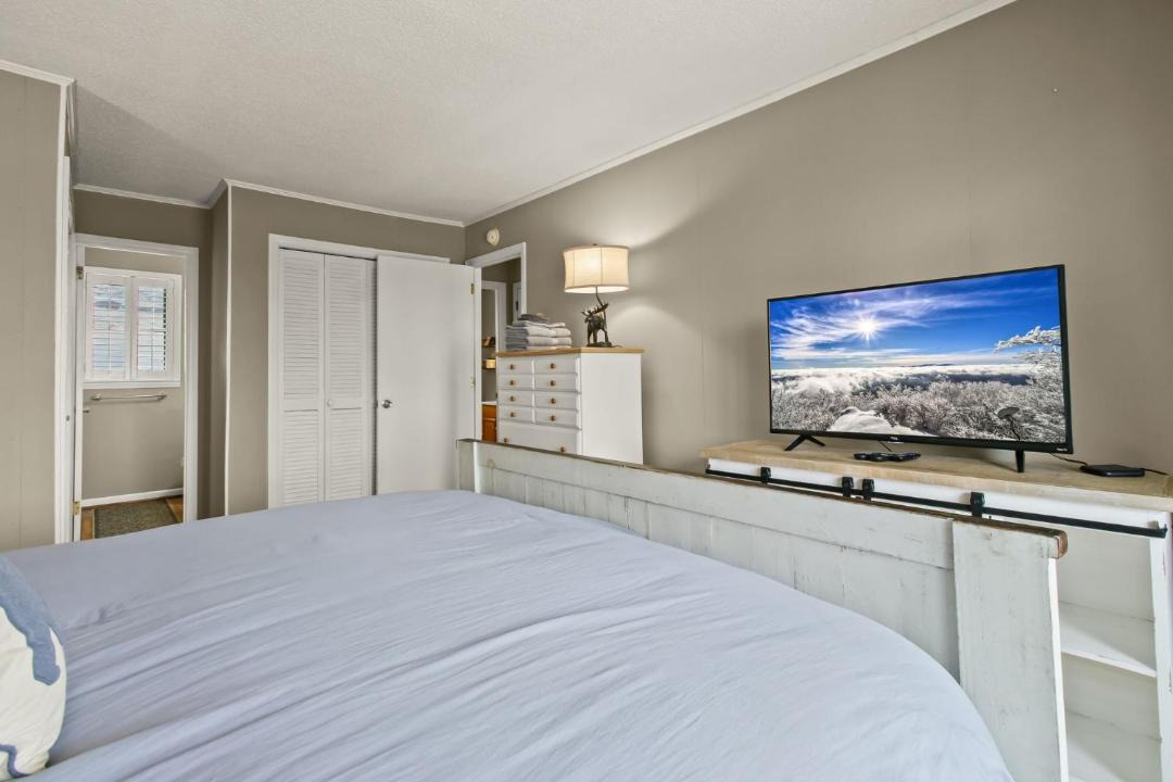 Photo of Bedroom in Beech Mountain