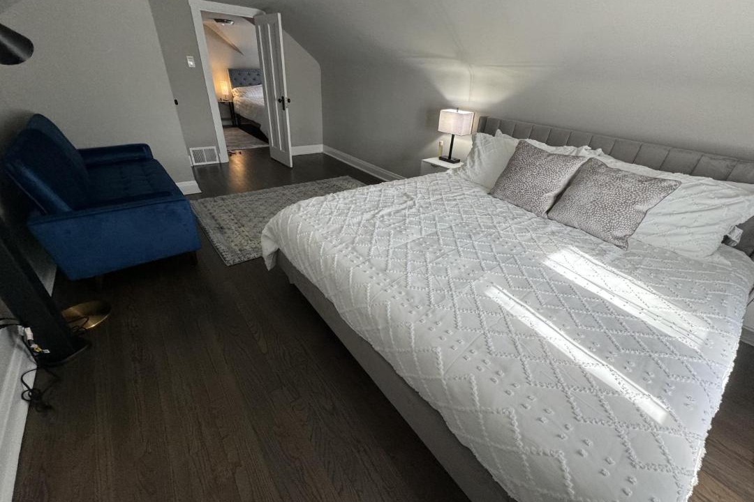 Photo of Bedroom in Des Plaines